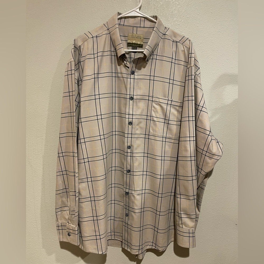 Cabela’s Light Gray, Navy & Yellow Checkered Shirt button down 2XL Tall